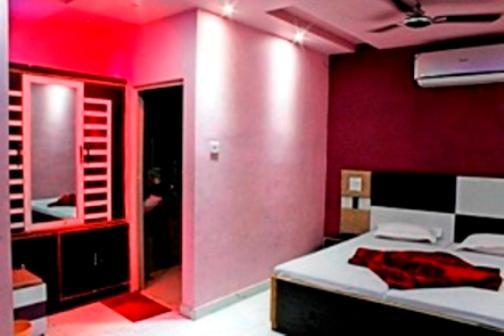 Hotel Roshan Varanasi Eksteriør billede