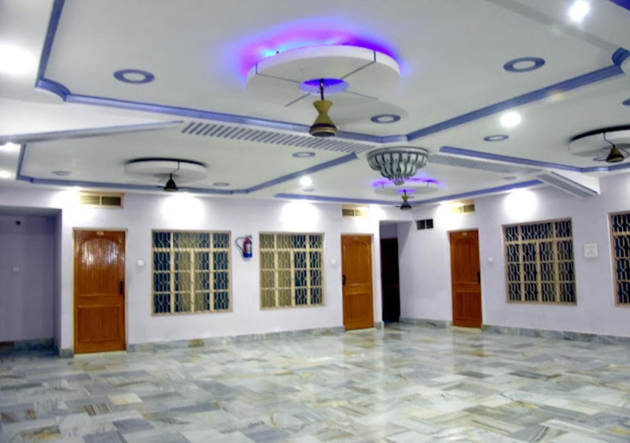 Hotel Roshan Varanasi Eksteriør billede