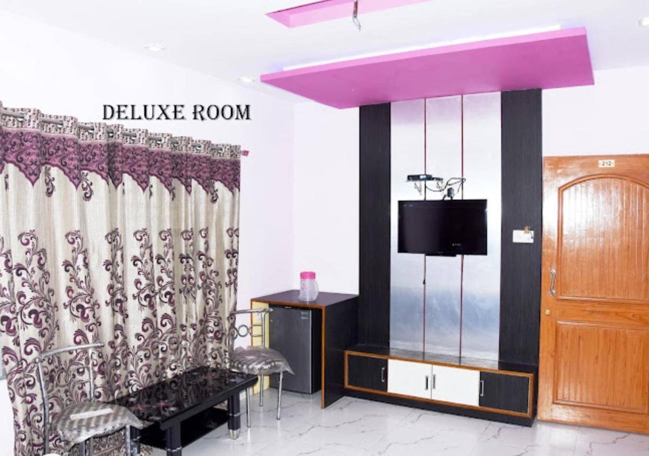 Hotel Roshan Varanasi Eksteriør billede