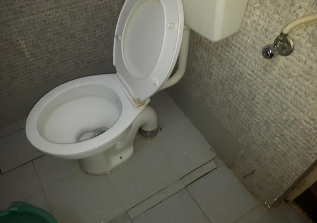 Hotel Roshan Varanasi Eksteriør billede