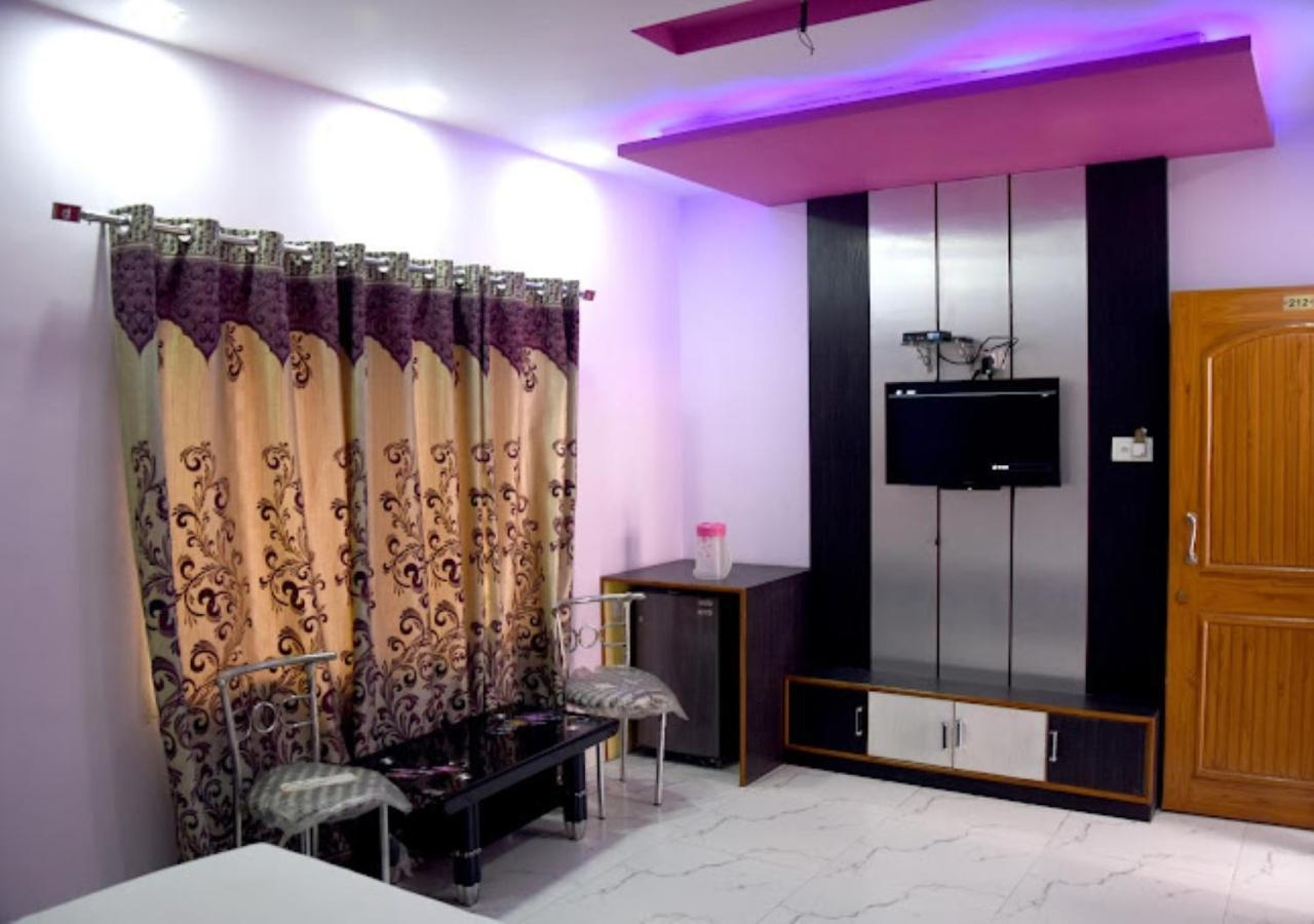 Hotel Roshan Varanasi Eksteriør billede