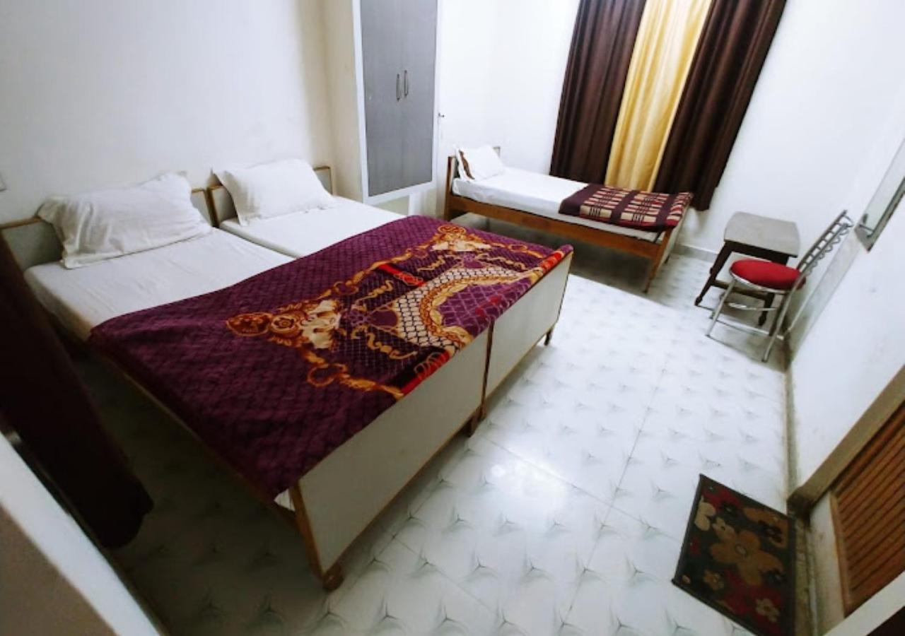 Hotel Roshan Varanasi Eksteriør billede